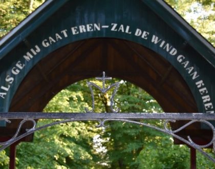 "Uit alle vier de windstreken komen zij"