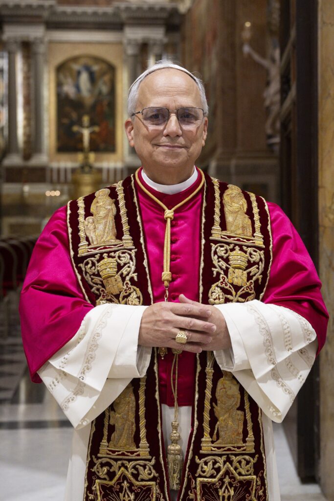 Oproep van de Paus om te bidden voor vrede in de wereld